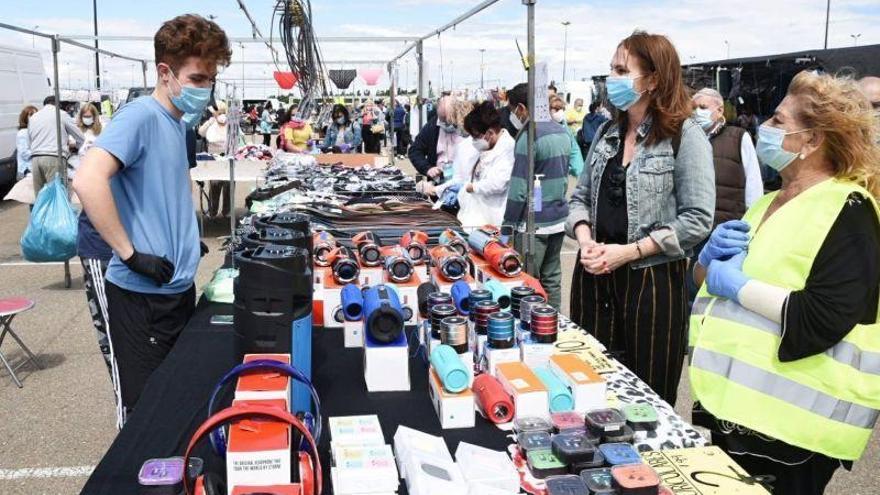 Los mercados Ambulante textil, Rastro viejo y San Bruno podrán montar el 5 de marzo y el 23 de abril