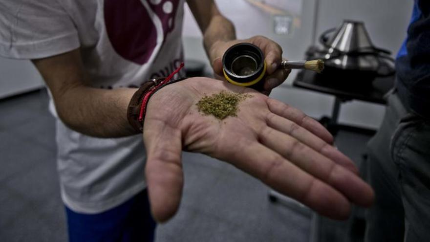 Los expertos advierten de que se está banalizando el consumo de cannabis