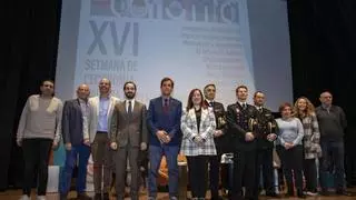 Desembarco institucional de alto nivel en la gala económica de Alzira