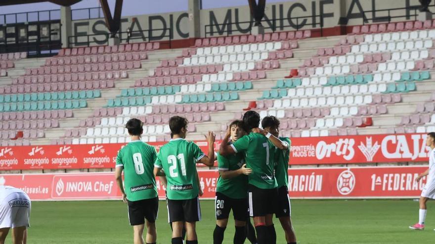 El Zamora CF da muestras de talento y firma un empate con la Cultural Leonesa en el Memorial Agustín Villar
