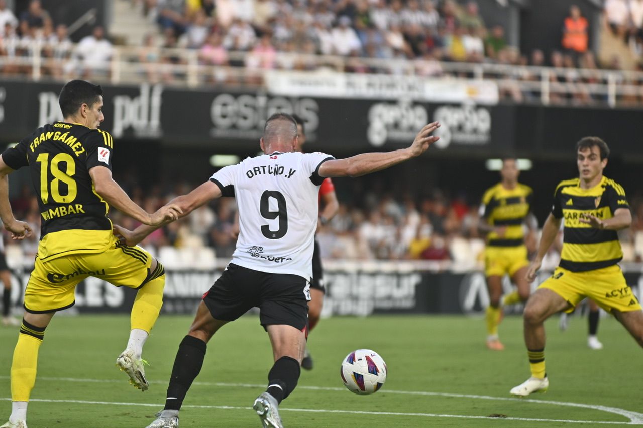 FC Cartagena - Real Zaragoza en imágenes