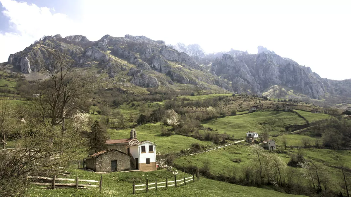 Laviana, patrimonio y naturaleza que se dan la mano: así son algunos de los rincones más icónicos del concejo