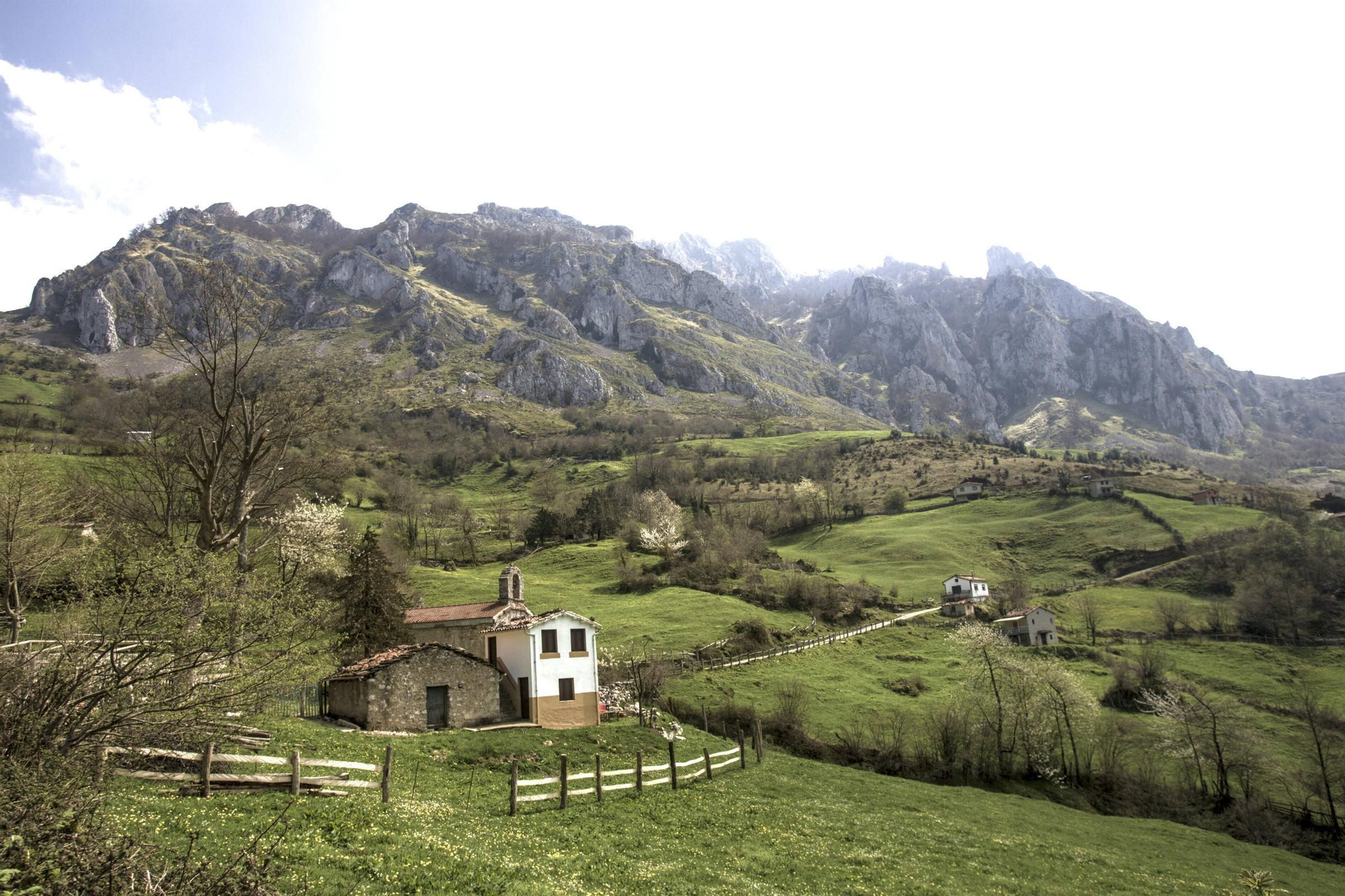 Rincones de Laviana: así es el concejo del Alto Nalón, el punto de encuentro entre la Asturias industrial y el paraíso natural