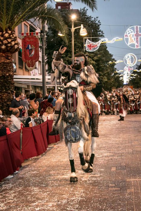 Desfile de la Entrada de las fiestas de Moros y Cristianos de Cocentaina