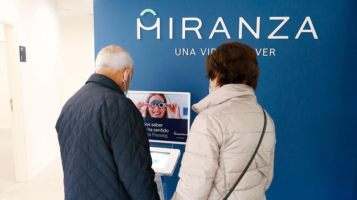 La edad, denominador común de muchos pacientes de Miranza Passeig Mallorca.