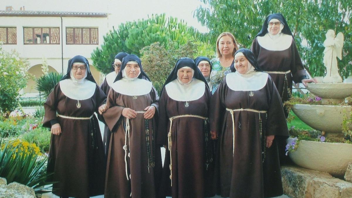 Monjas clarisas de Toro en el año 2012.