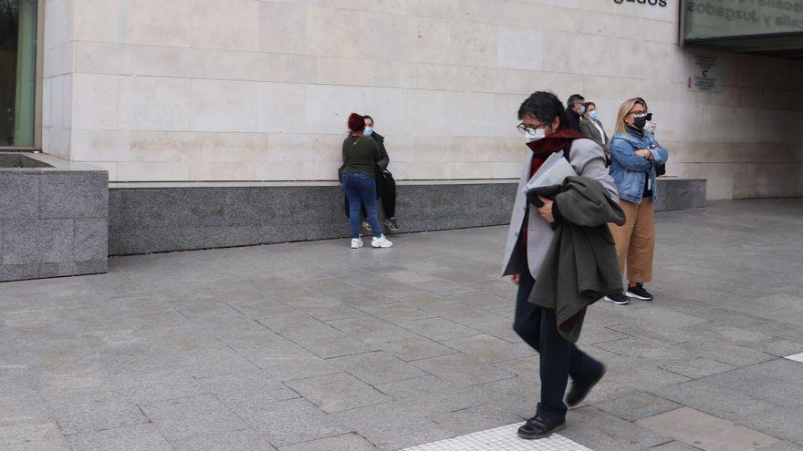 El exmarido de Mónica Oltra acusado de abusos a una chica cuestiona la credibilidad de los menores tutelados.