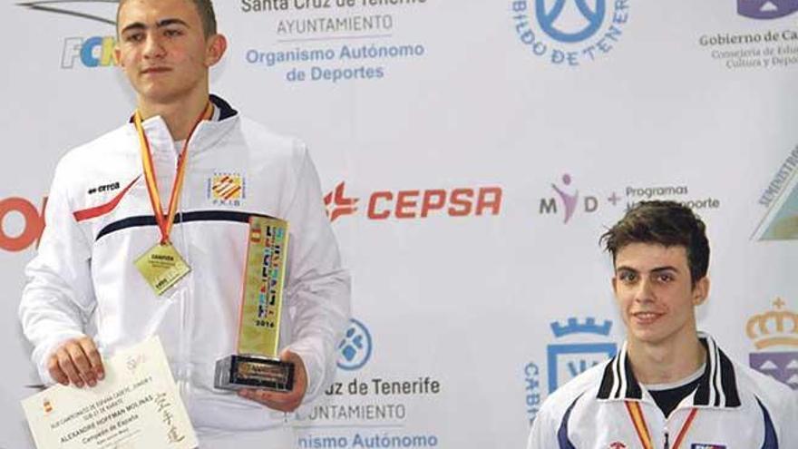 Alexandre Hoffmann gana el Nacional Júnior de Karate