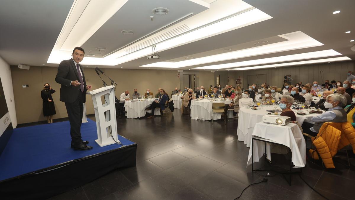 Desayuno Empresarial Càtedra Ciutat de Castellò sobre el envejecimiento financiero activo