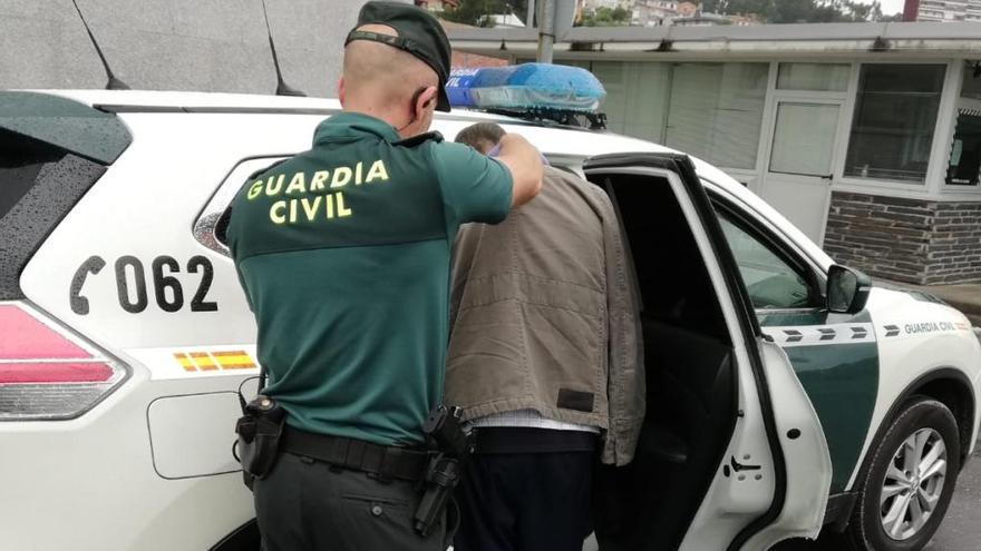 El detenido fue localizado en O Vao. // Guardia Civil