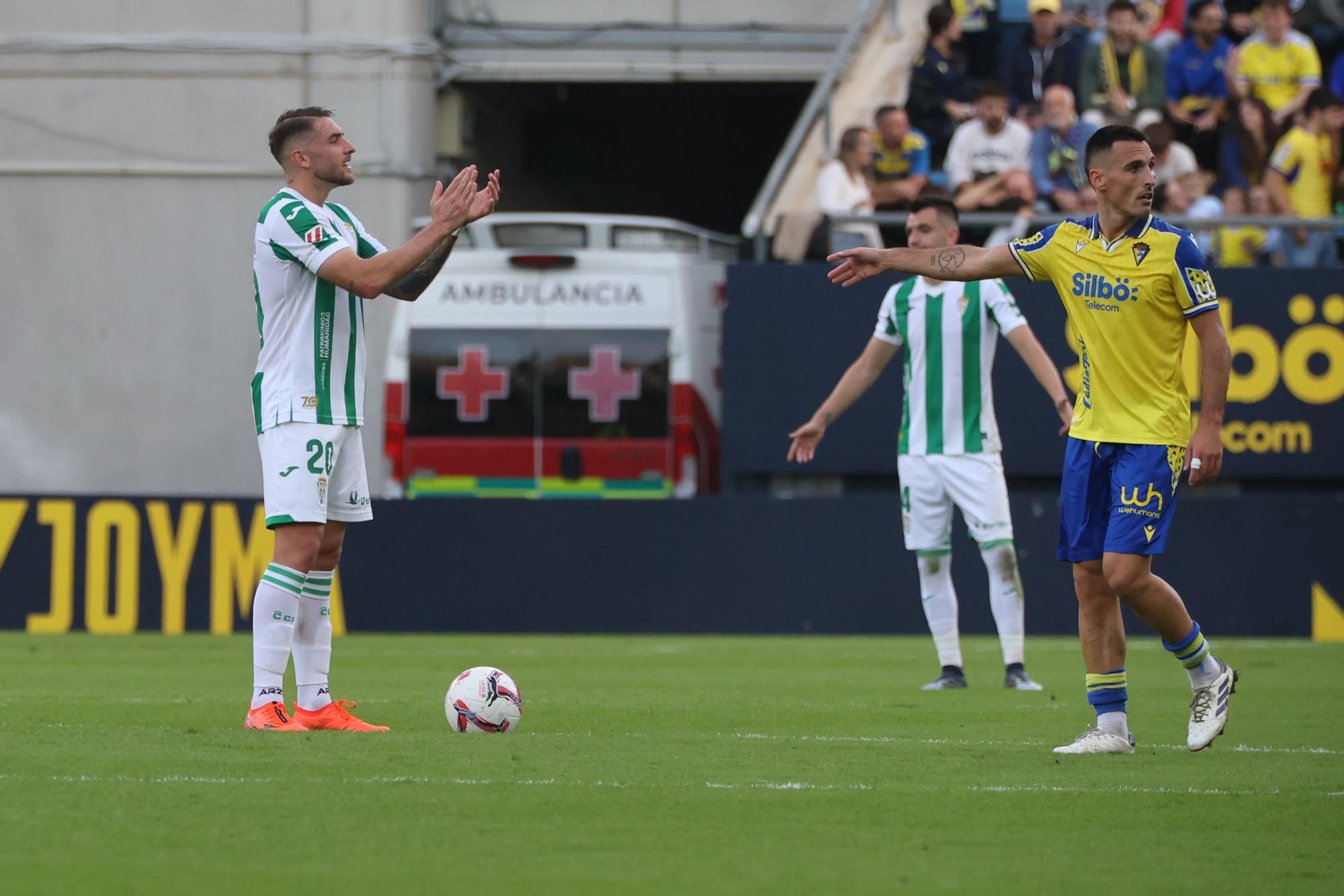 Cádiz CF-Córdoba CF | Las imágenes del partido de la Liga Hypermotion