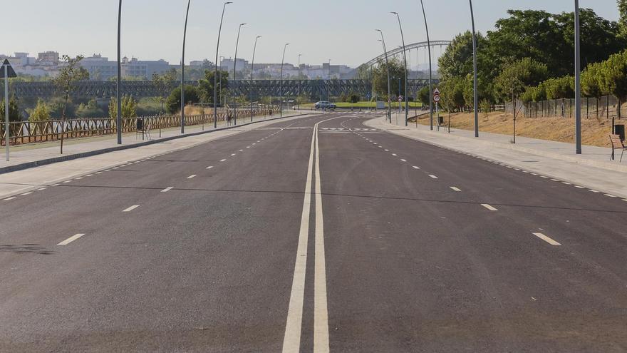 Mérida abre al tráfico el segundo tramo de la avenida del Río