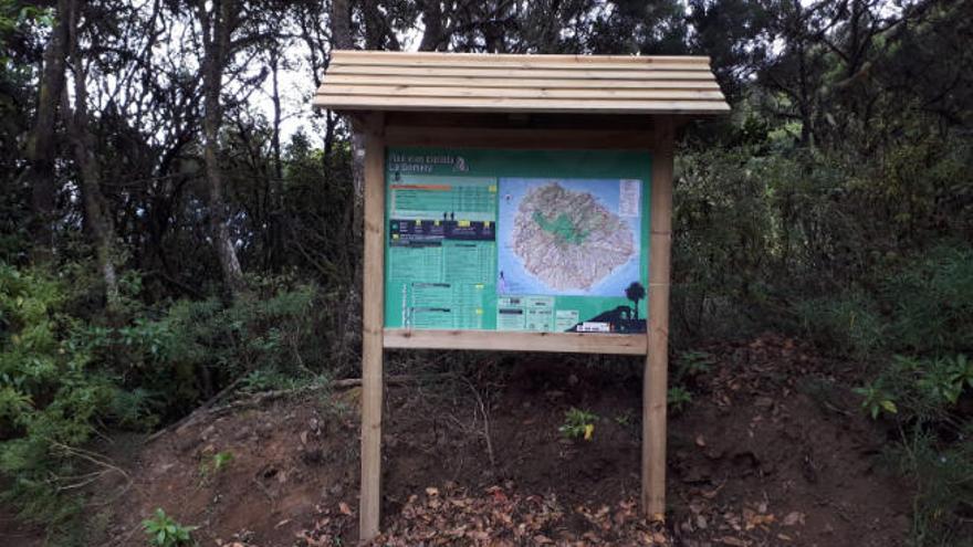 El Cabildo incorpora nueva señalética en los senderos y pistas para bicicletas