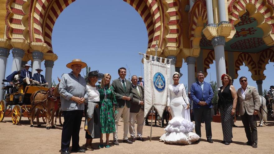 Los carruajes dan color y tradición al sábado de Feria