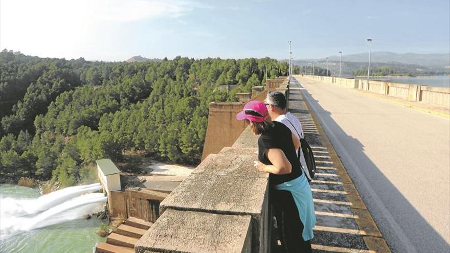 Castellón desembalsa con reservas  para un año