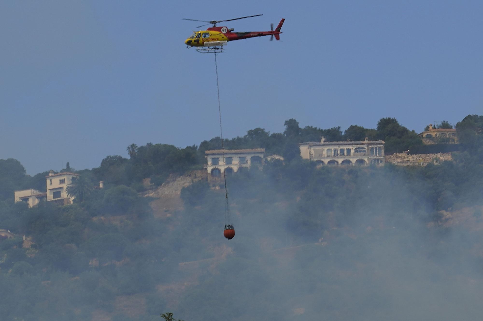 Les imatges de l'incendi de Castell d'Aro