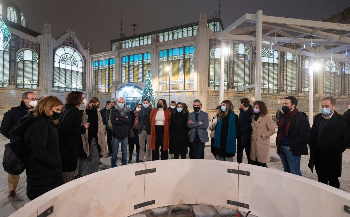 Inauguración de la Plaza de Brujas renovada tras las obras