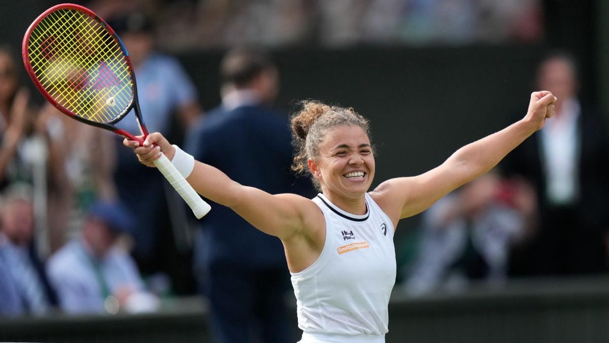 Paolini celebra su victoria ante Vekic