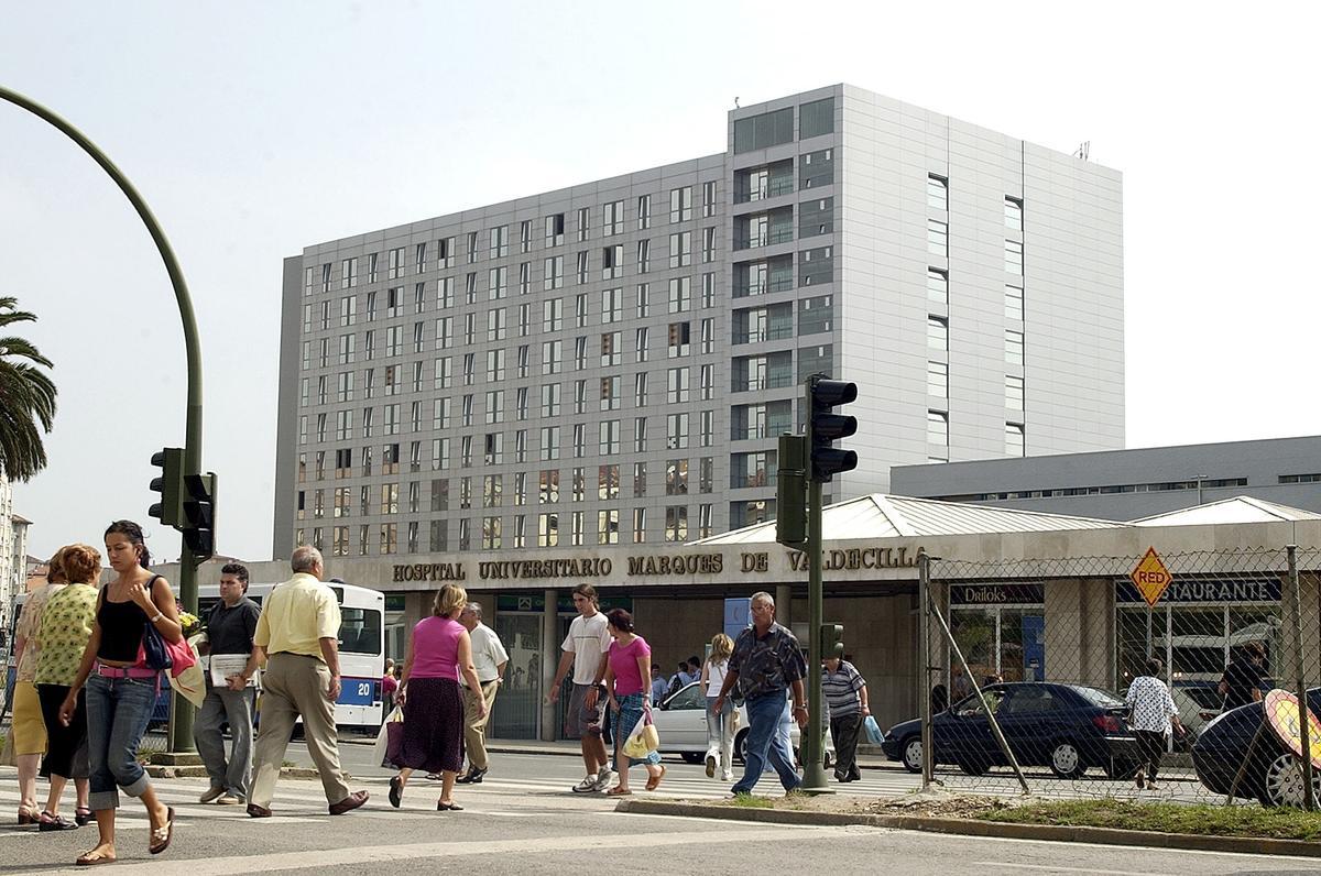 Entra en un hospital de Santander amb una destral buscant el cirurgià que el va operar