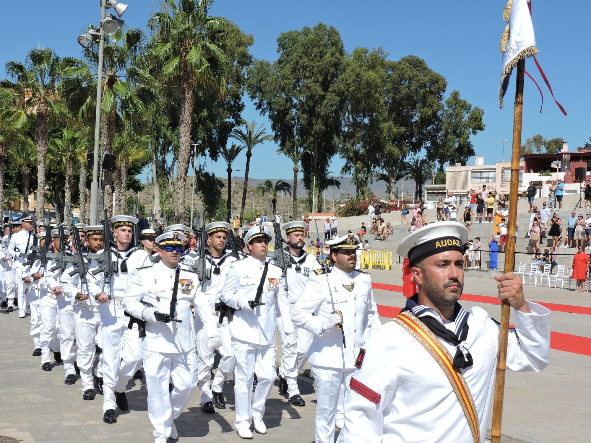 Jura de Bandera para personal civil en Águilas