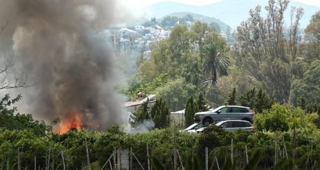 Las imágenes del incendio en el desguace de El Verger