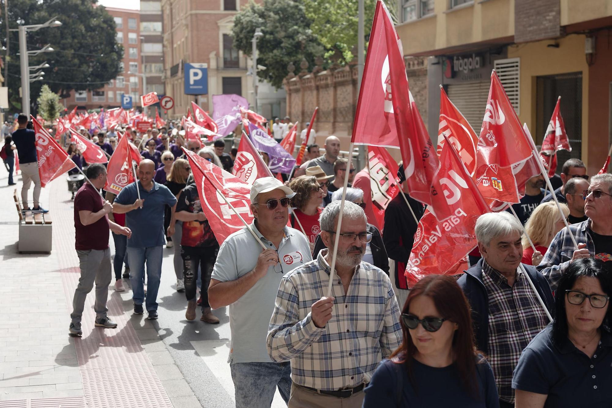 Galería de imágenes: Castelló reivindica los derechos de los trabajadores