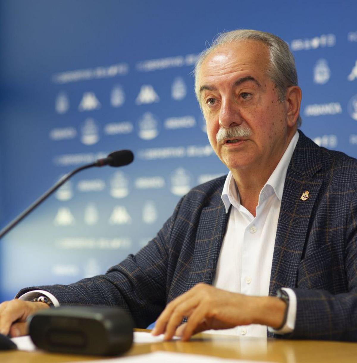 COUCEIRO DEPORTIVO QUILES: El Dépor construye sobre Quiles