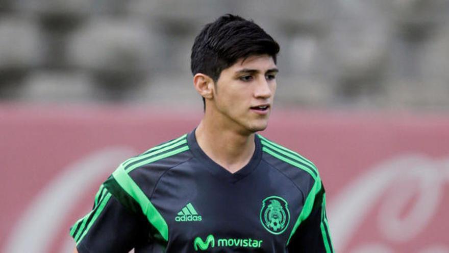 Secuestran al futbolista del Olympiacos Alan Pulido