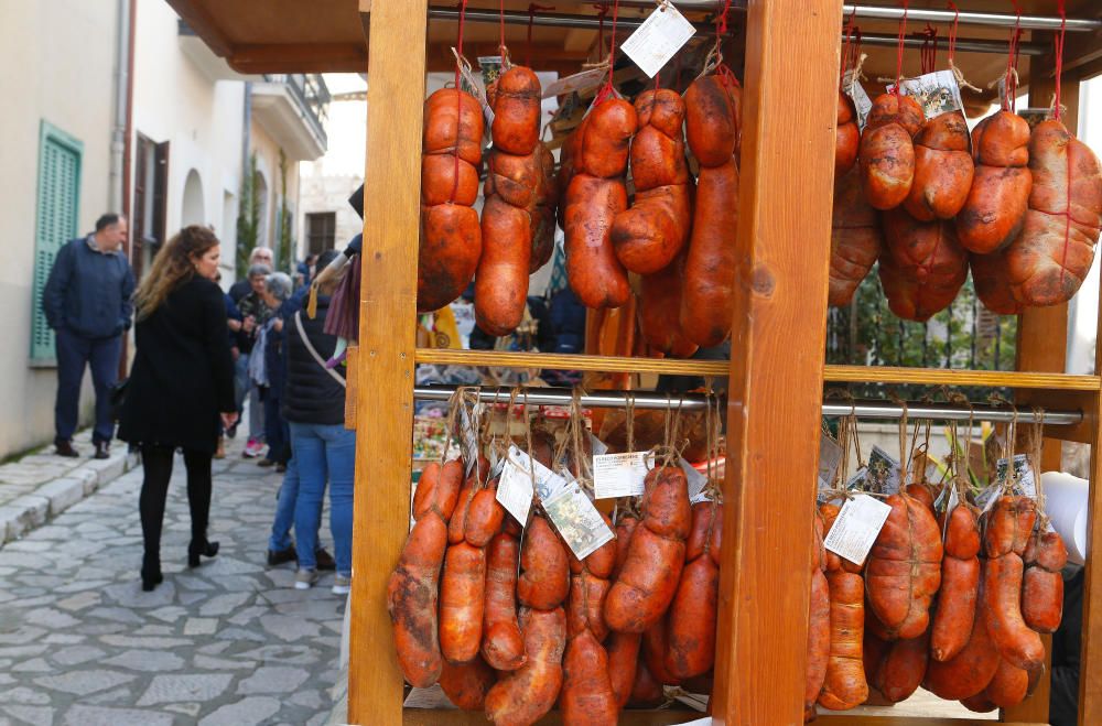 Los 'esclatasangs', protagonistas de la Fira de Mancor de la Vall