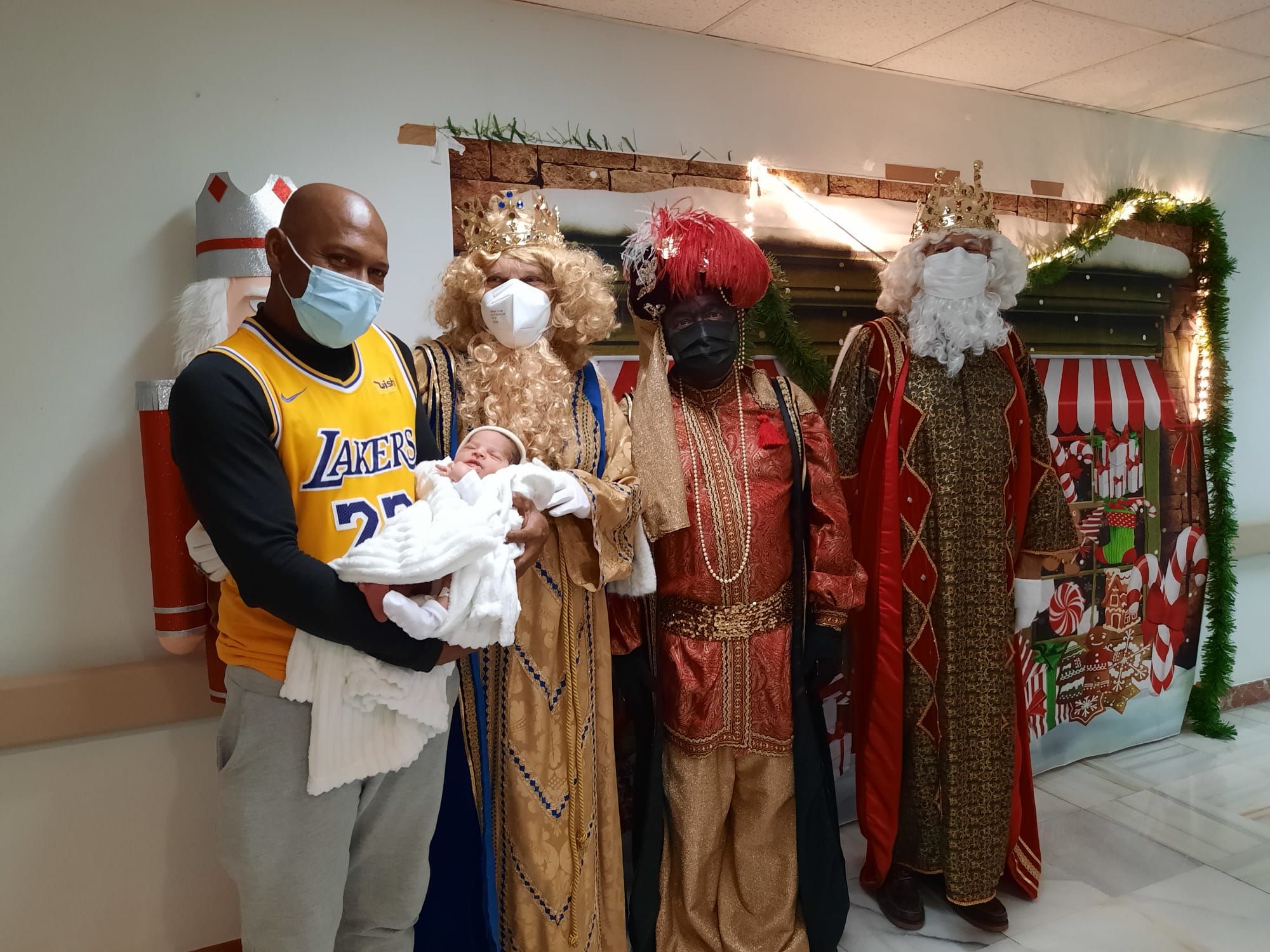 Los Reyes Magos, en los hospitales de Alicante y Sant Joan