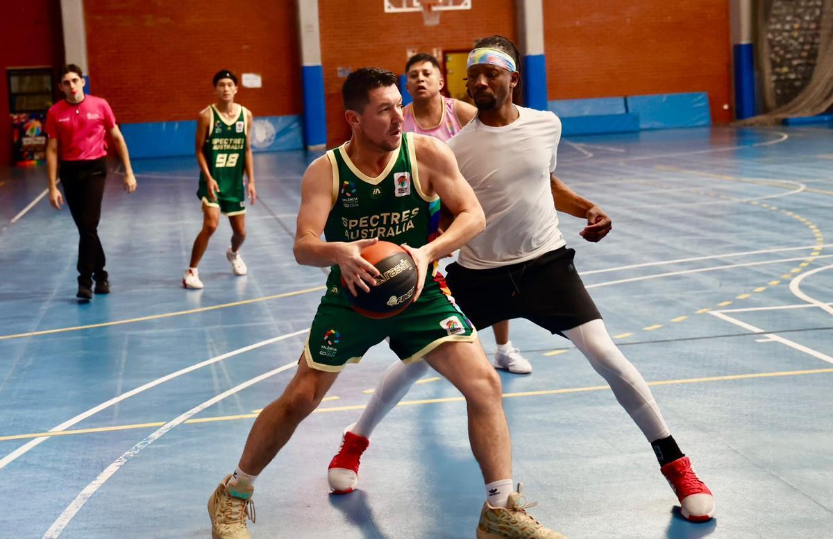 Partido de baloncesto en las instalaciones de la UPV en València.