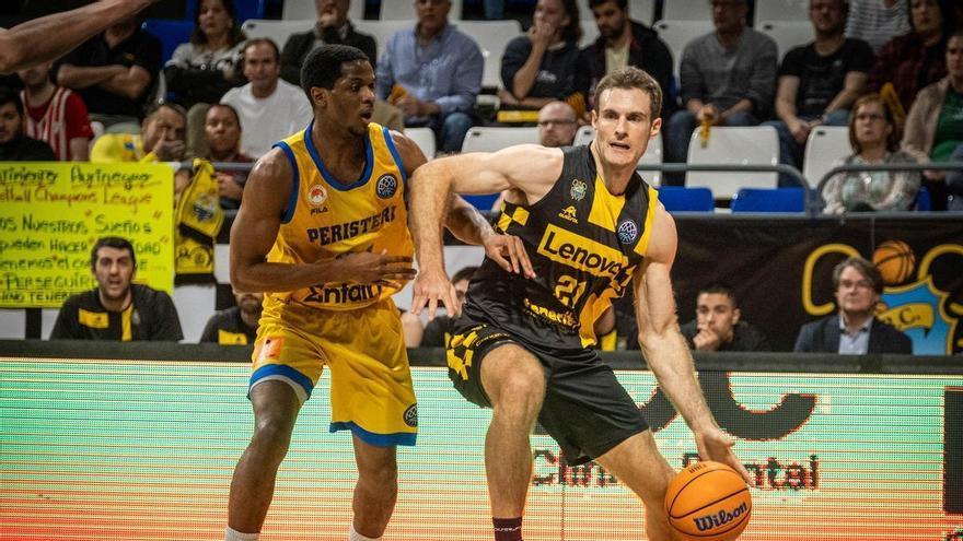 La Laguna Tenerife refuerza su juego exterior para lo que queda de temporada