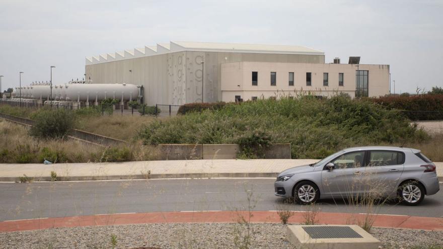 El juicio abierto por la desalinizadora impide asignar su agua a Volkswagen
