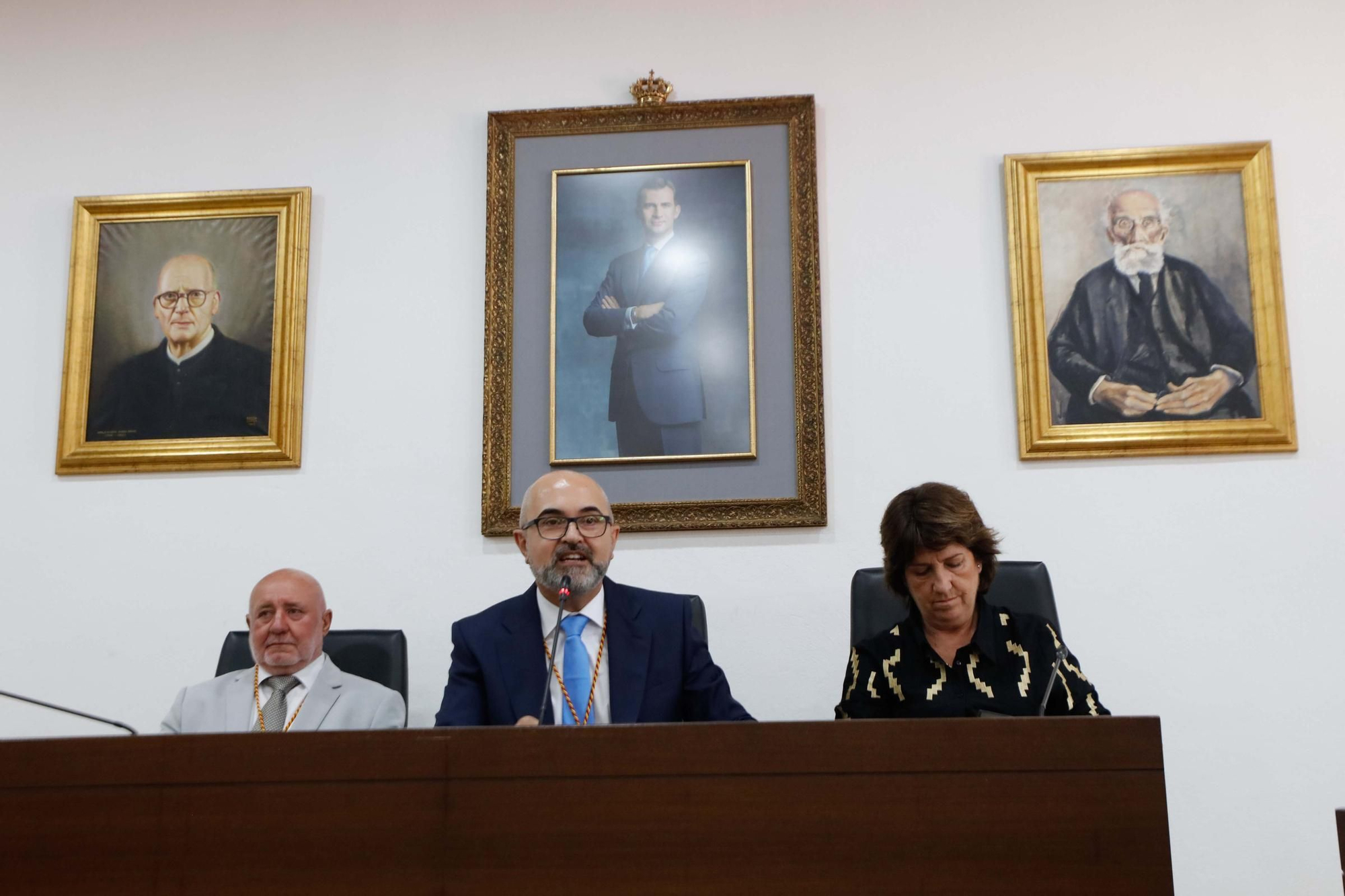 Galería de imágenes de la toma de posesión de Vicent Roig como alcalde de Sant Josep