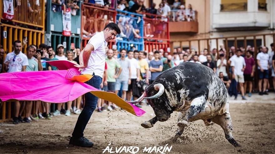 La afición de Castellón disfruta de uno de los toros del año en Vilafamés