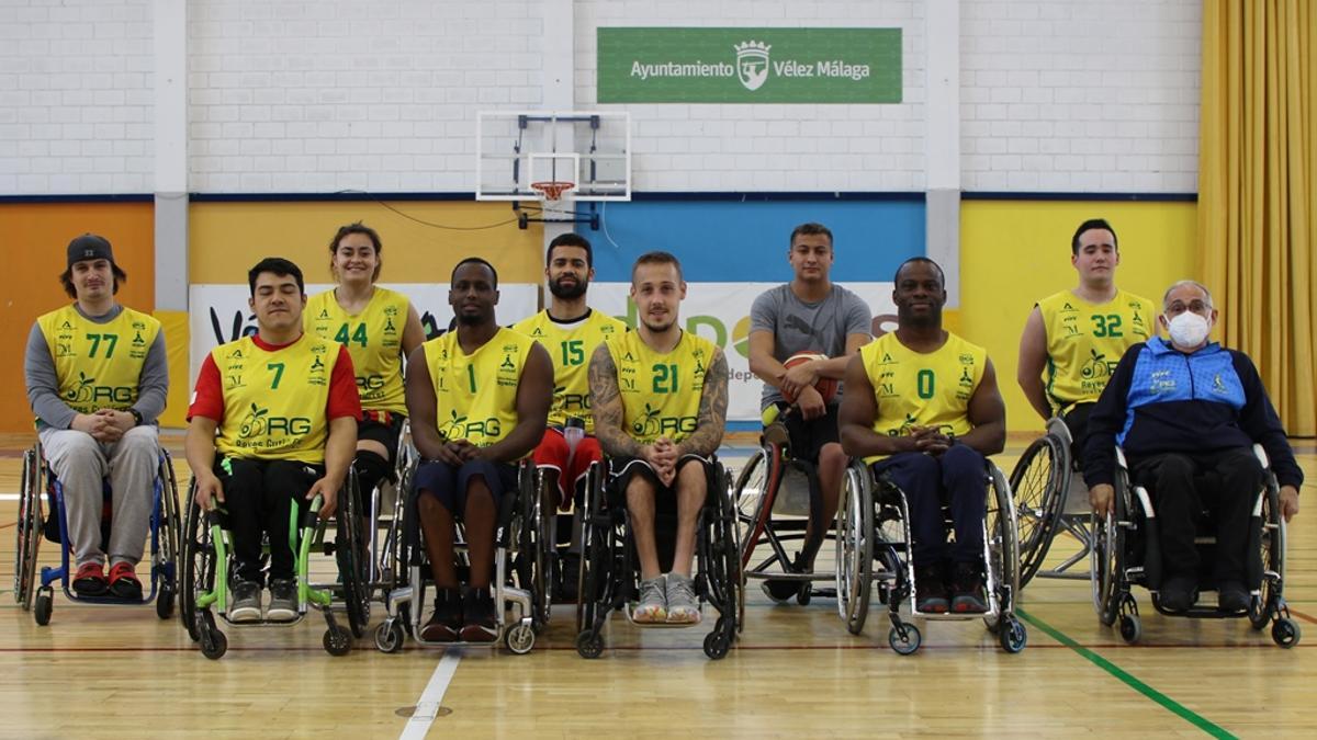 La plantilla del AMIVEL llega al torneo sin ninguna presión.