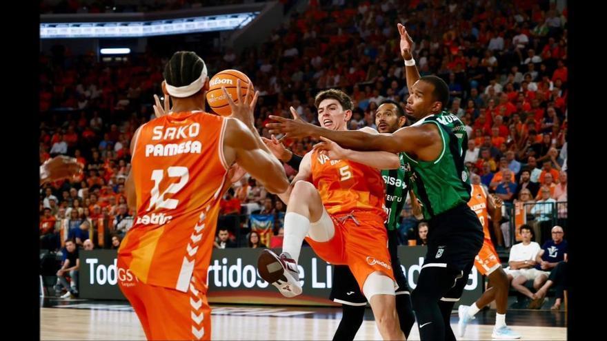 Vídeo resumen y mejores imágenes del Valencia Basket