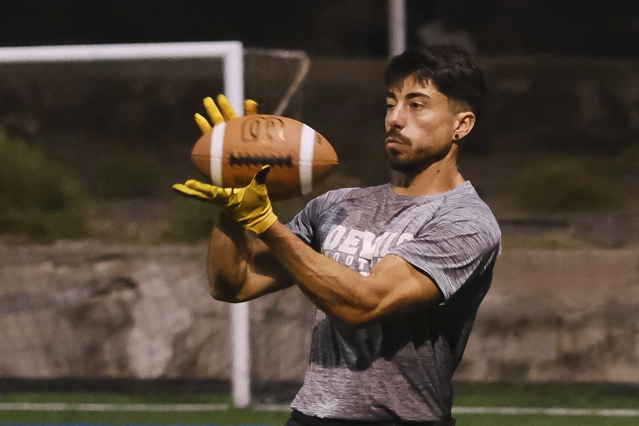 Dinamismo, estrategia y valores en el flag football.