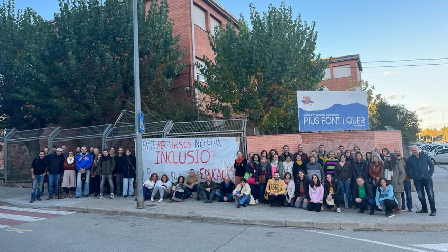 Professors del Pius Font i Quer reclamen més recursos per atendre les necessitats educatives dels alumnes