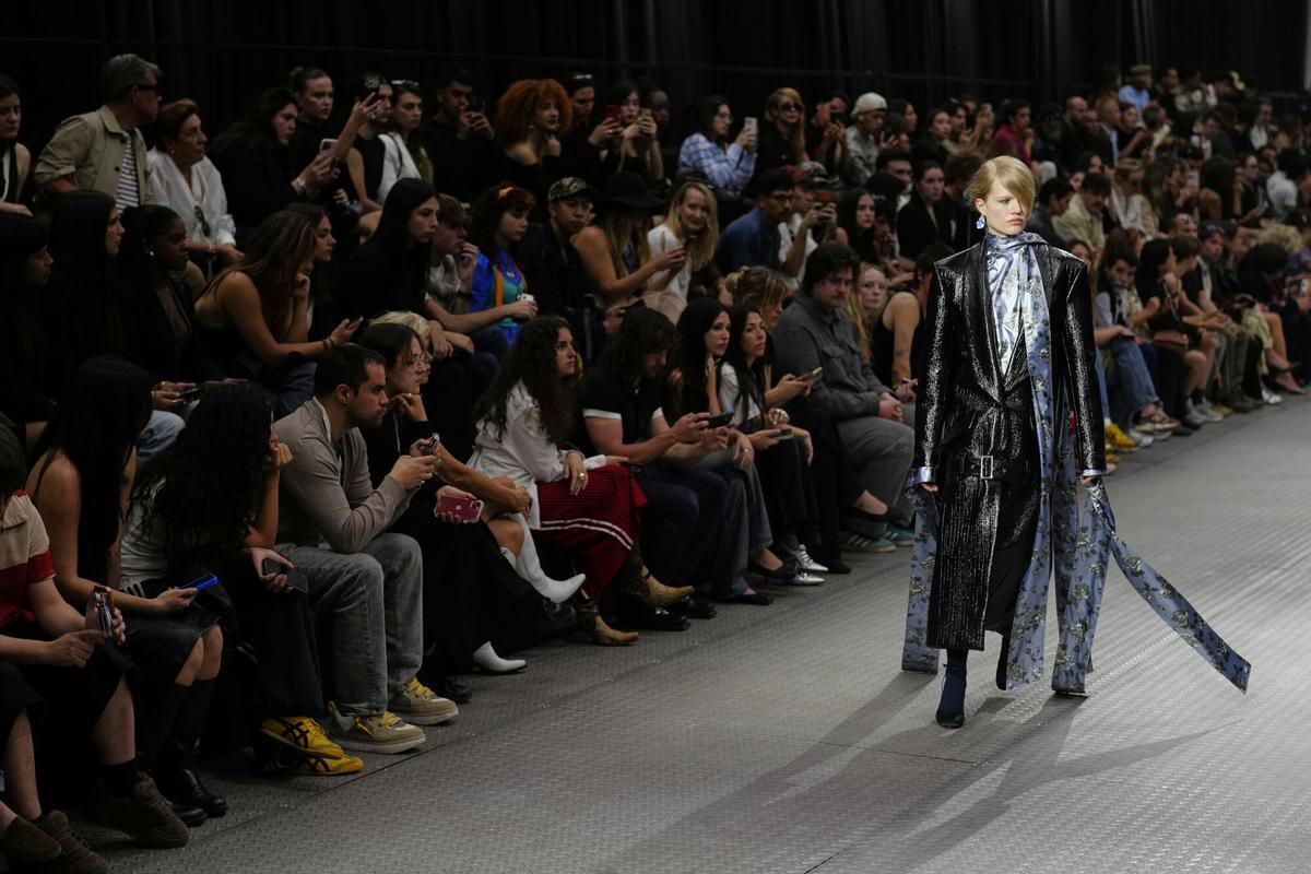 Desfile de la marca Doblas, del diseñador Carlos Doblas Desfile de la marca Doblas, del diseñador Carlos Doblas