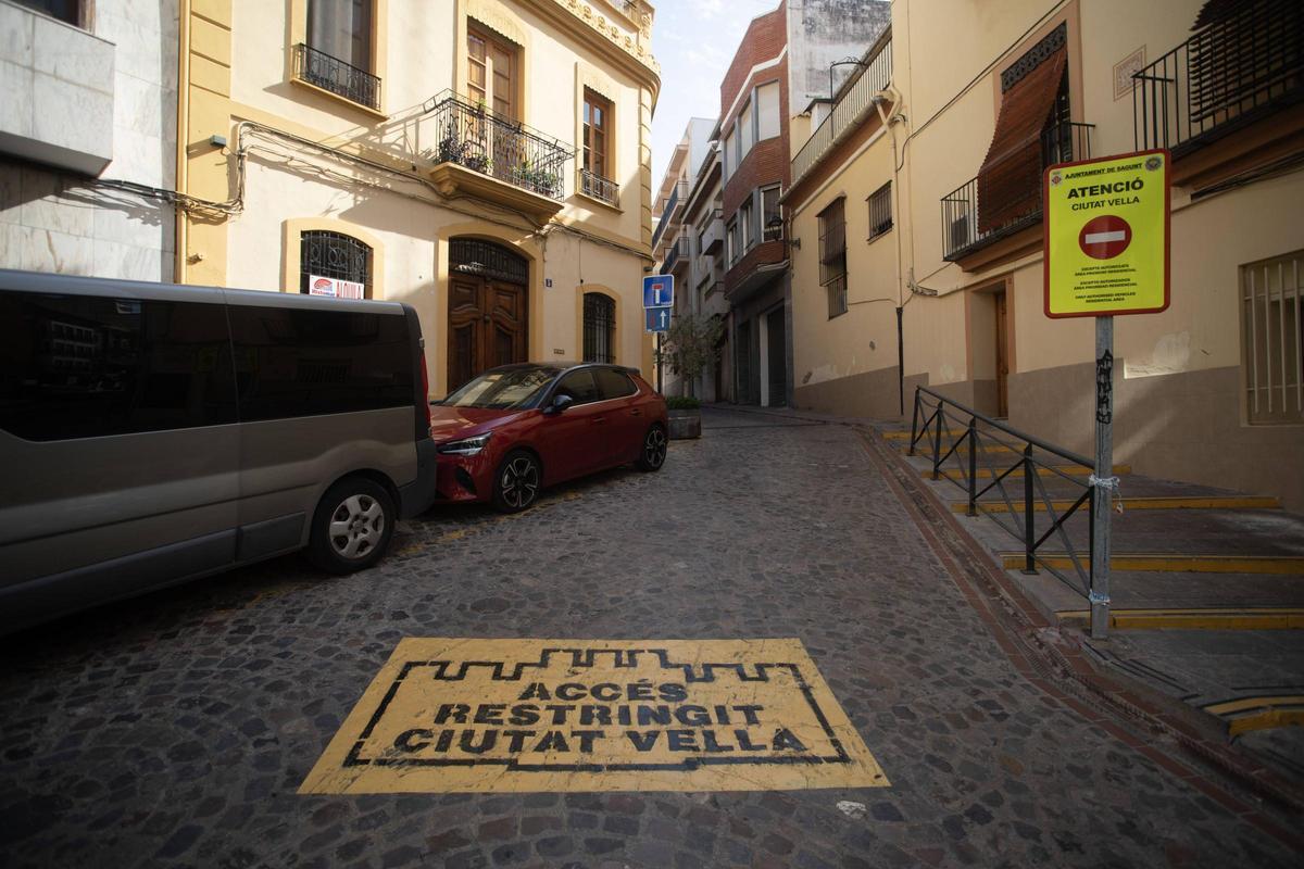 zona de acceso restringido a Ciutat Vella.