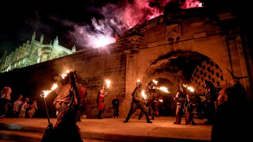 La &#039;revetla&#039; se convertirá en el plato fuerte de las fiestas de verano en Palma.