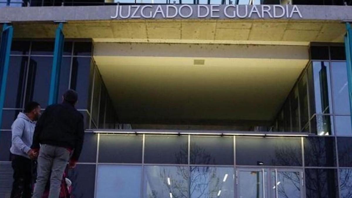 El detenido quedó en libertad provisional tras pasar ante el Juzgado de Guardia de Zaragoza.