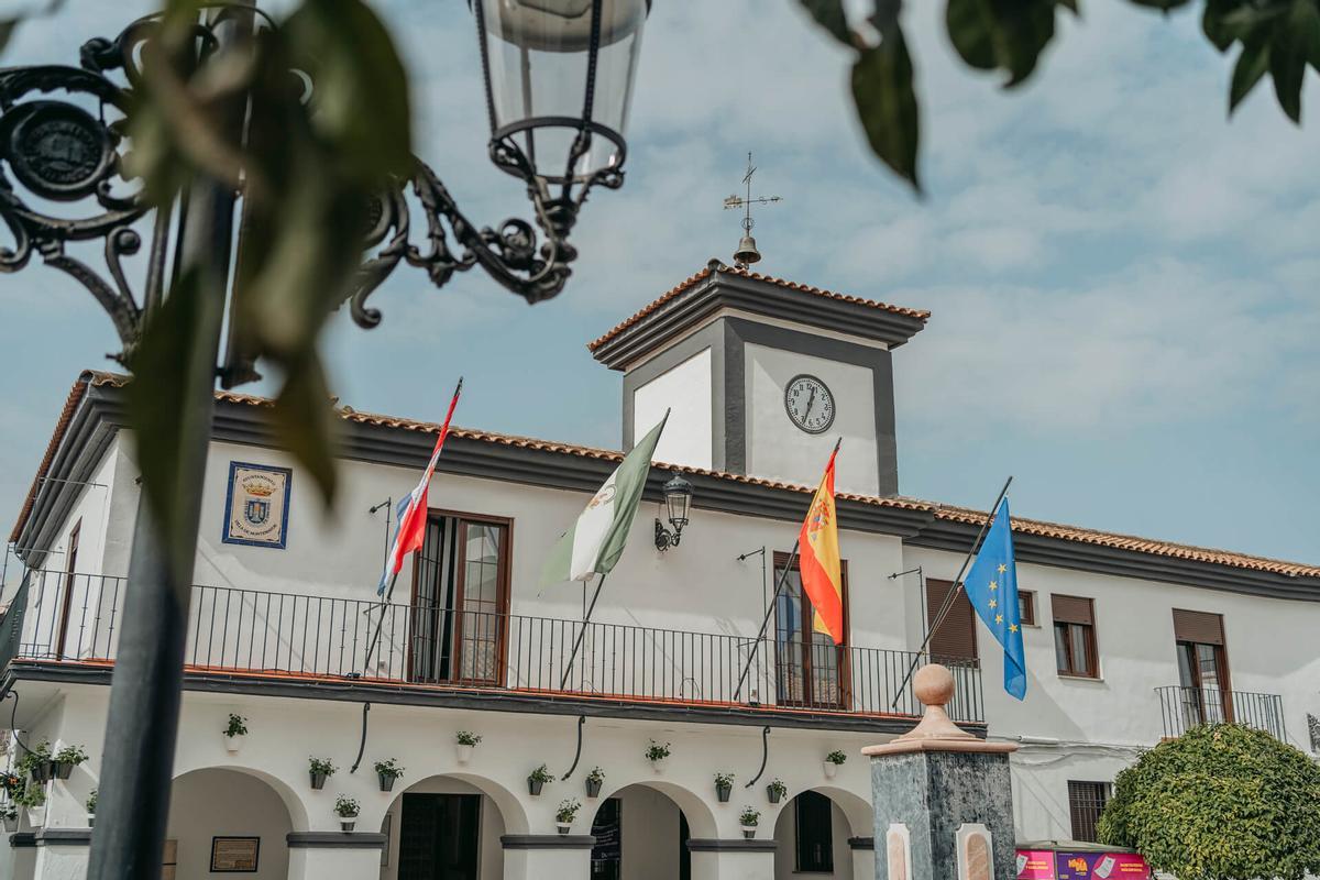 Fachada del Ayuntamiento de Montemayor.