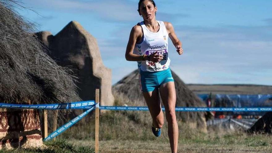 La atleta canguesa Solange Pereira, ayer en el cross de Atapuerca. // Sportmedia