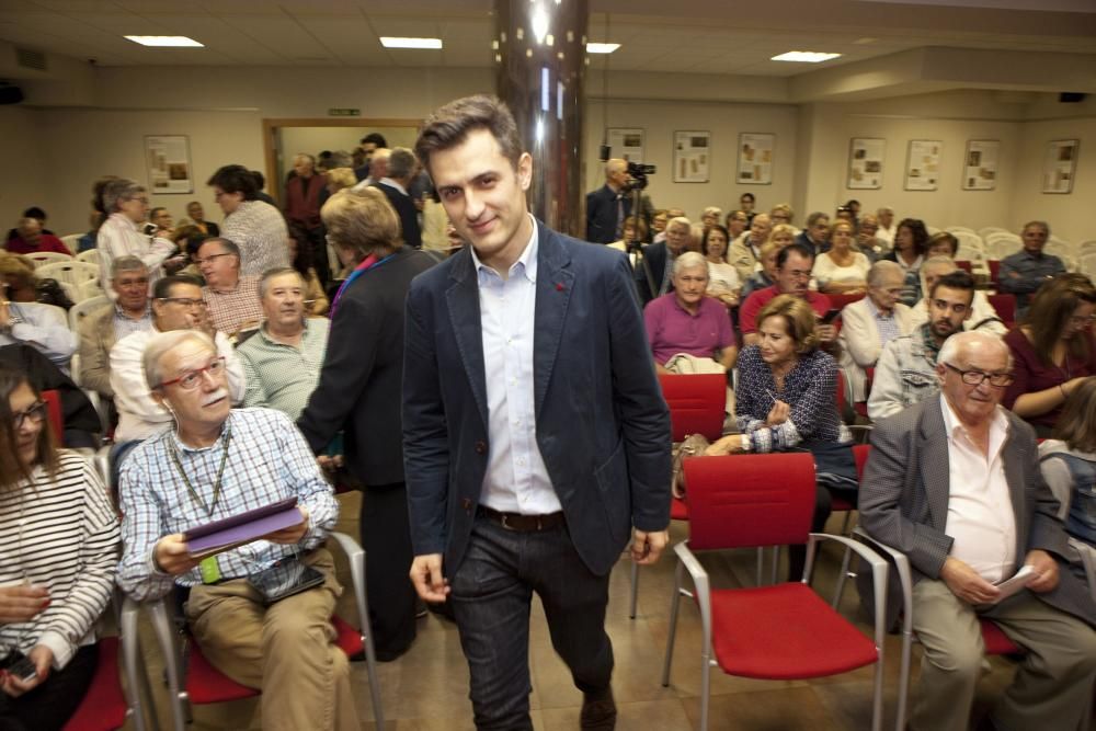 Asamblea extraordinaria del PSOE de Gijón