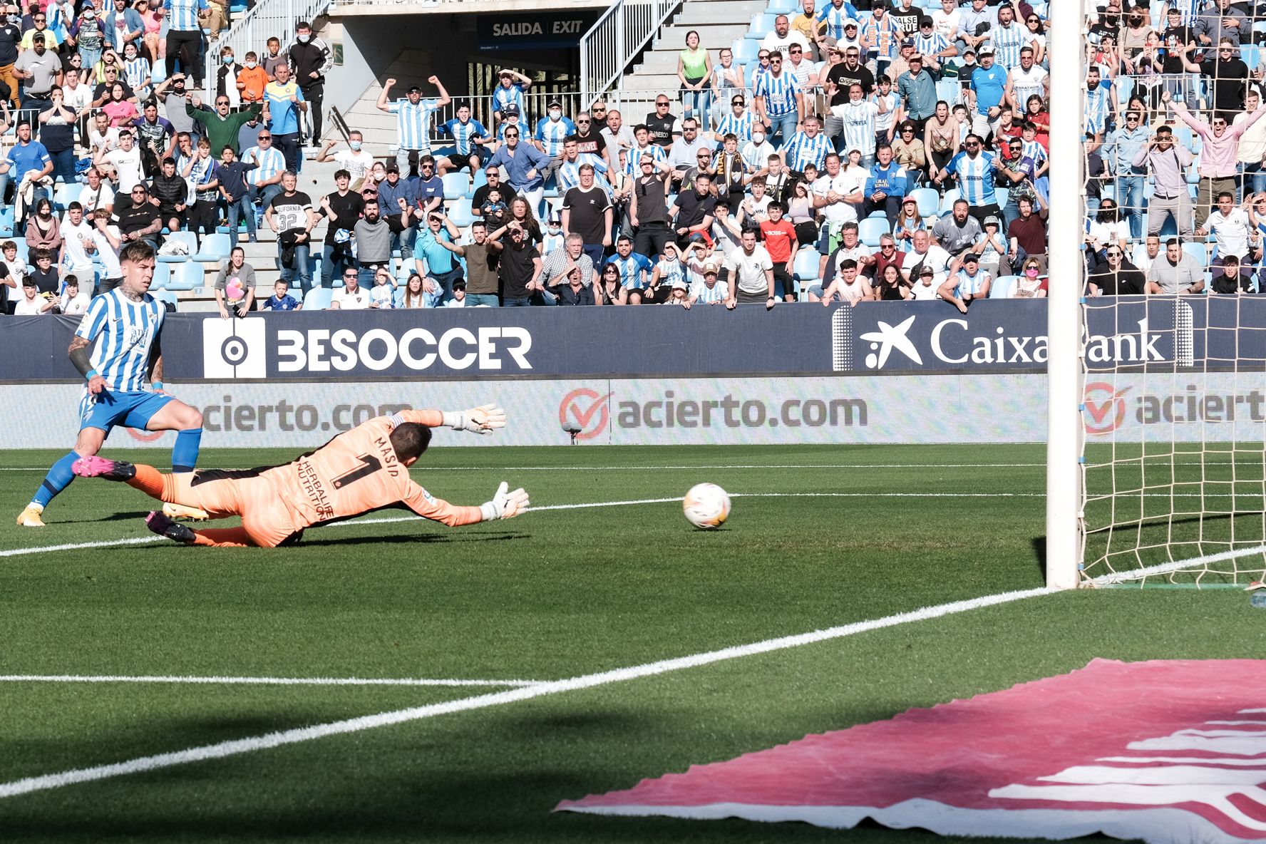 Las imágenes del Málaga CF - Real Valladolid