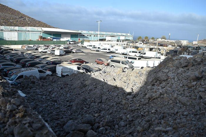 DESPRENDIMIENTO EN LA ZONA INDUSTRIAL DE EL TIVOLI