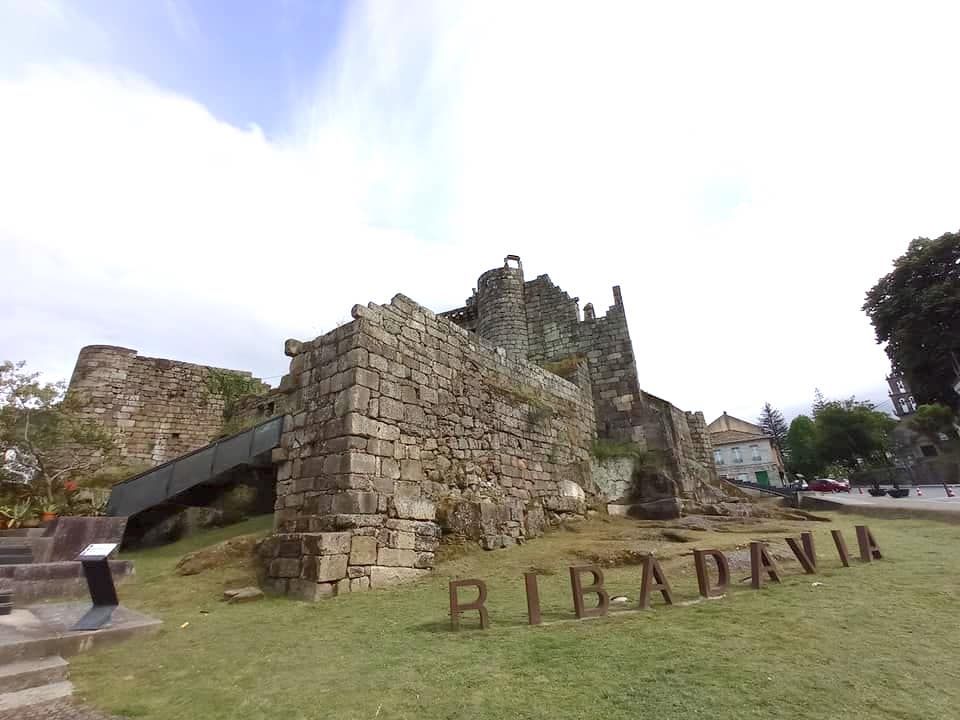 Castillo de Ribadavia.