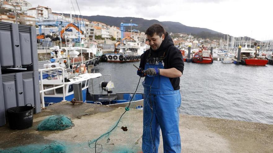 Las lonjas de la ría de Pontevedra no frenan su desplome: cae a la mitad la pesca subastada este año